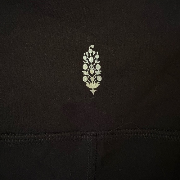 FP MOVEMENT Patterned Bike Shorts in Black Combo - Picture 5 of 6